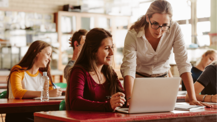 Laptop perform main role in Education For Students